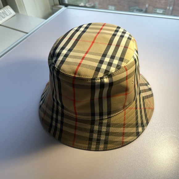 Burberry Accessories - Burberry Beige Nova Check Bucket Hat with Black & Red Stripes